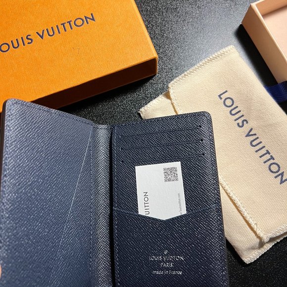 Louis Vuitton Men's Wallet Card Holder - Picture 1 of 3
